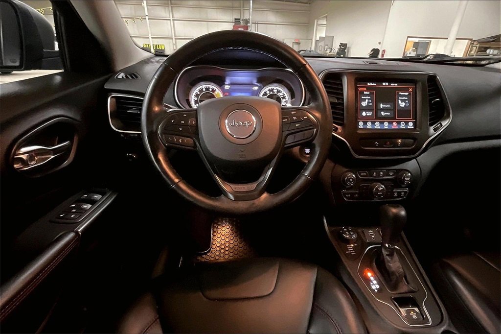 Used 2021 Jeep Cherokee Trailhawk w/ Trailer Tow Group image 7