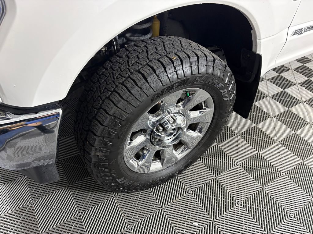 Certified 2019 Ford F250 King Ranch w/ King Ranch Ultimate Package AWD/4WD image 9