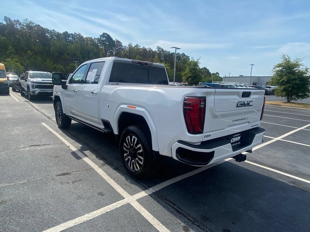 Used 2024 GMC Sierra 2500 Denali Ultimate AWD/4WD image 5
