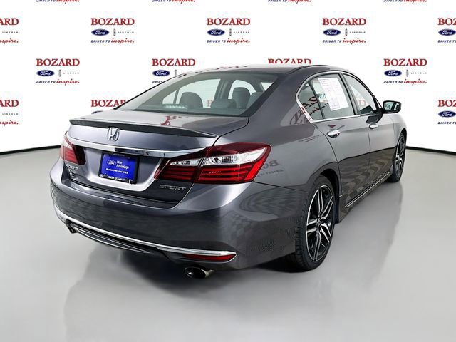 Used 2017 Honda Accord Sport image 5