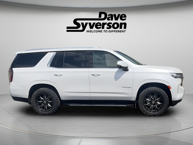 Used 2023 Chevrolet Tahoe LT w/ Luxury Package AWD/4WD image 4