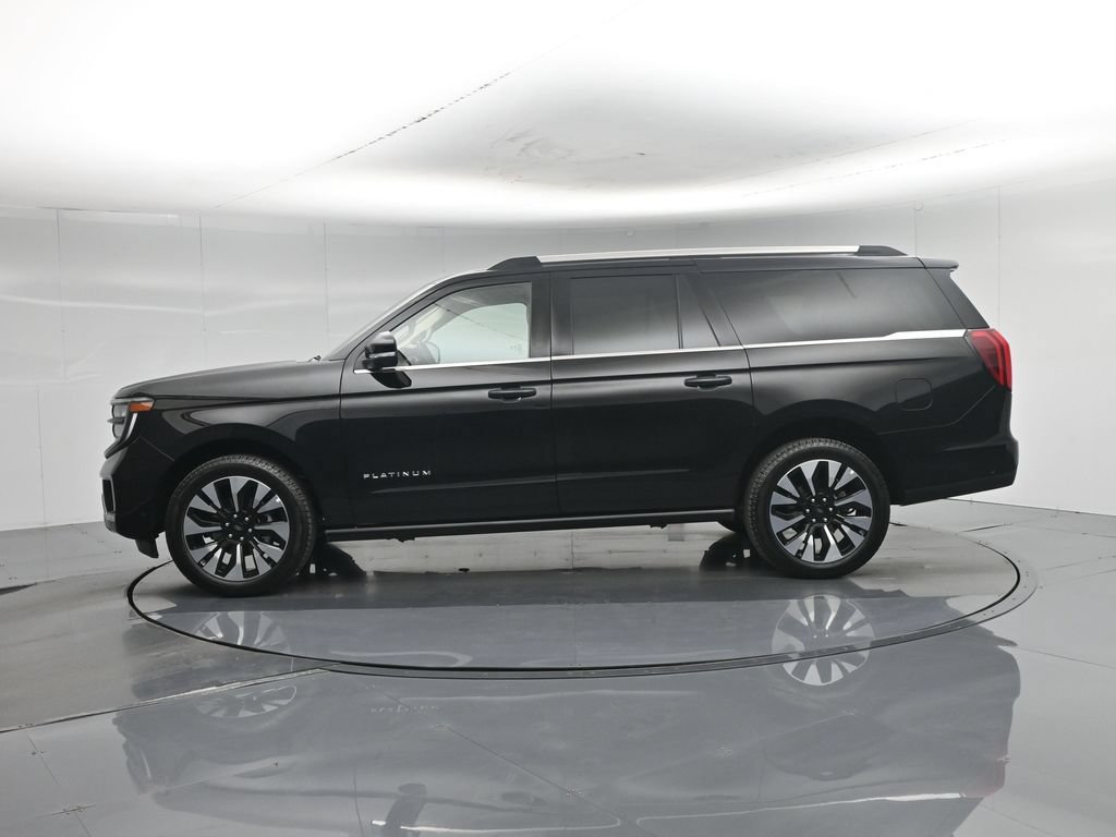 Certified 2025 Ford Expedition Max Platinum w/ Driver's Package AWD/4WD image 36