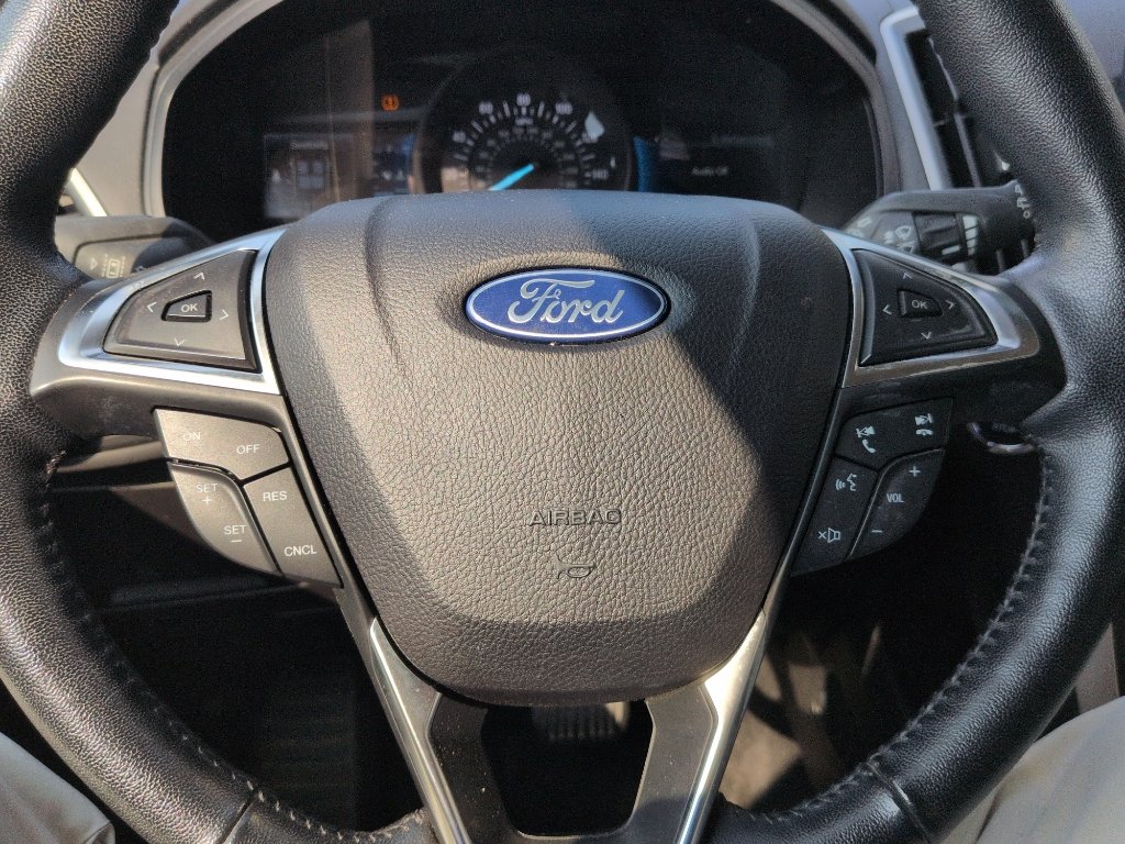 Certified 2023 Ford Edge SEL AWD/4WD image 11
