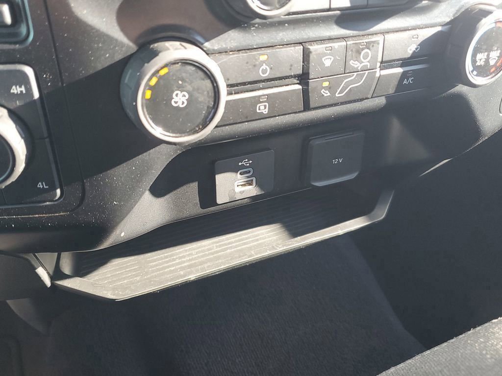 Certified 2024 Ford F250 XLT image 28