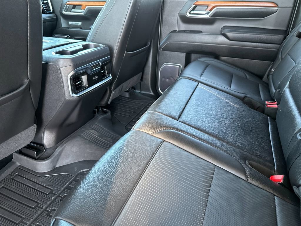 Used 2022 GMC Sierra 1500 Denali w/ Denali Reserve Package AWD/4WD image 11