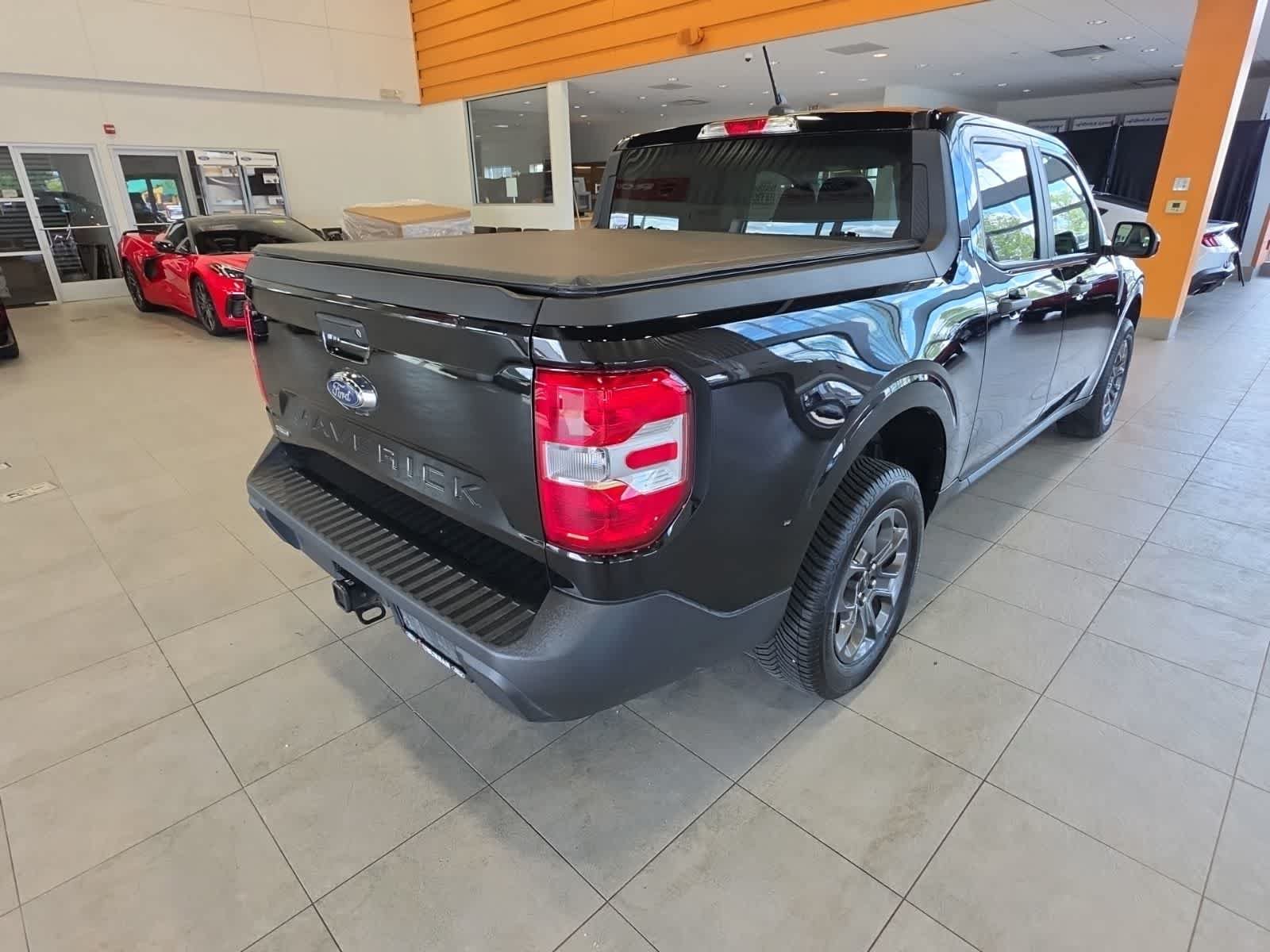 Certified 2024 Ford Maverick XLT w/ XLT Luxury Package FWD image 8