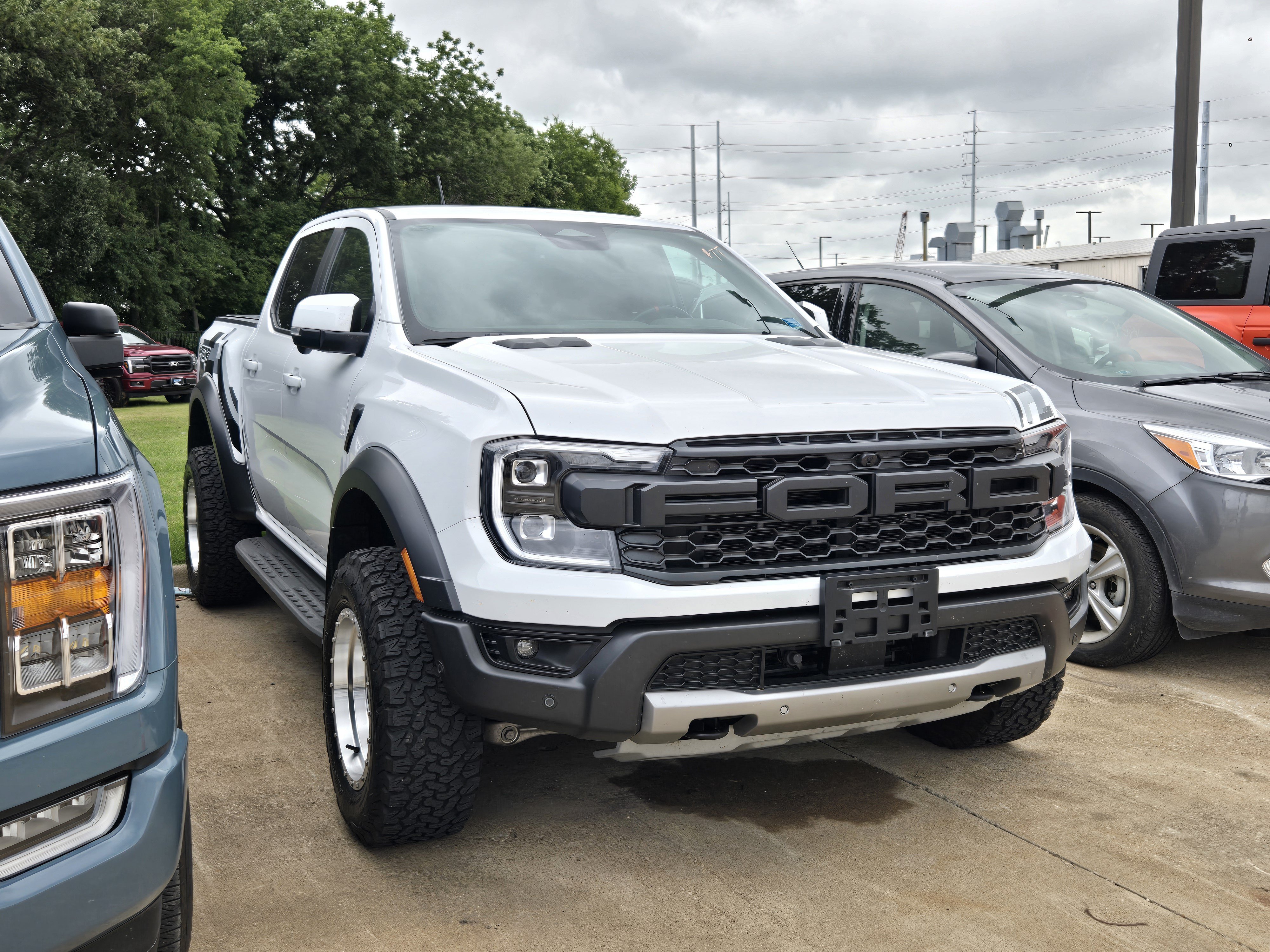 Certified 2024 Ford Ranger Raptor AWD/4WD image 3