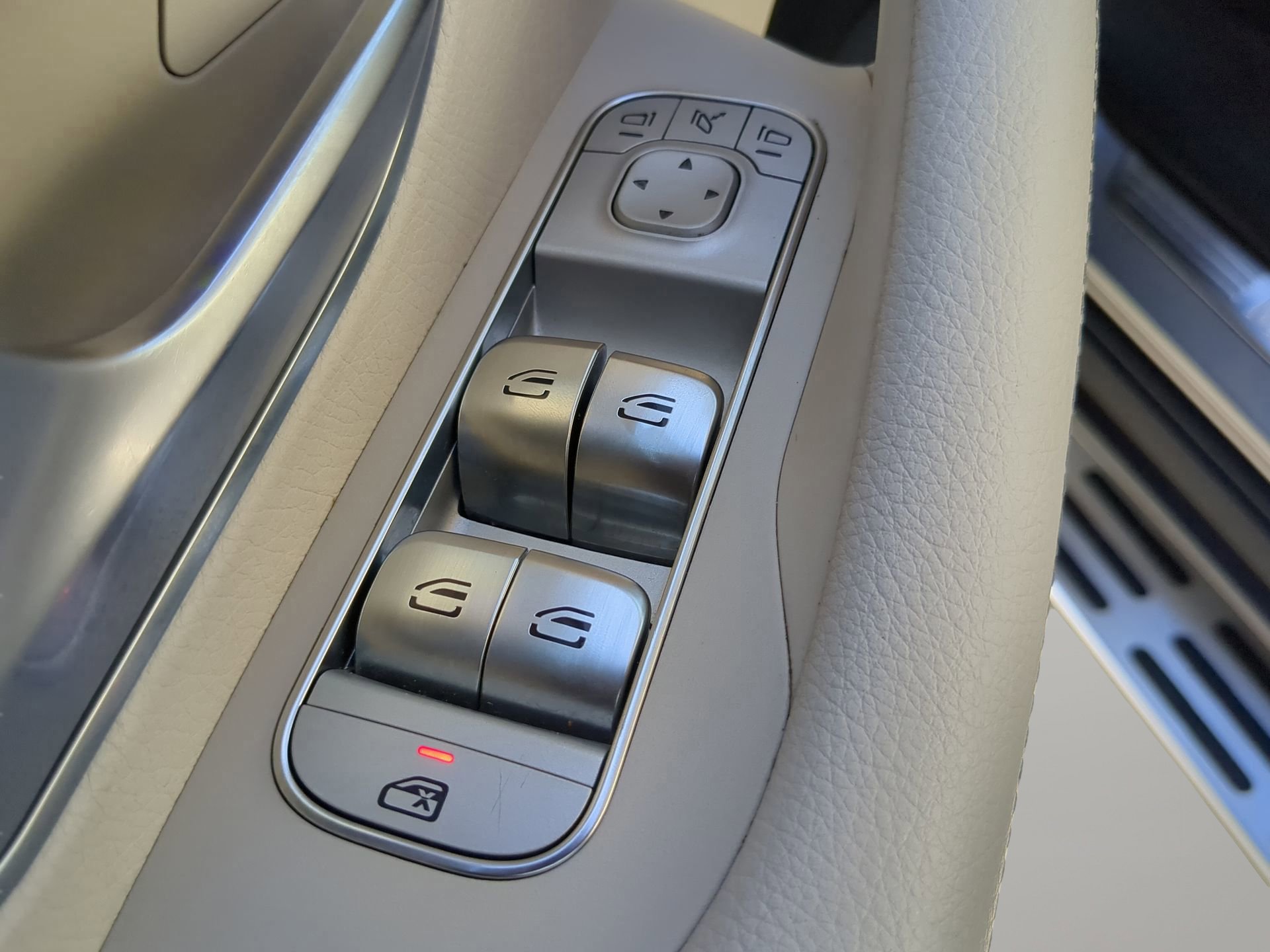 Used 2022 Mercedes-Benz GLE 350 image 48