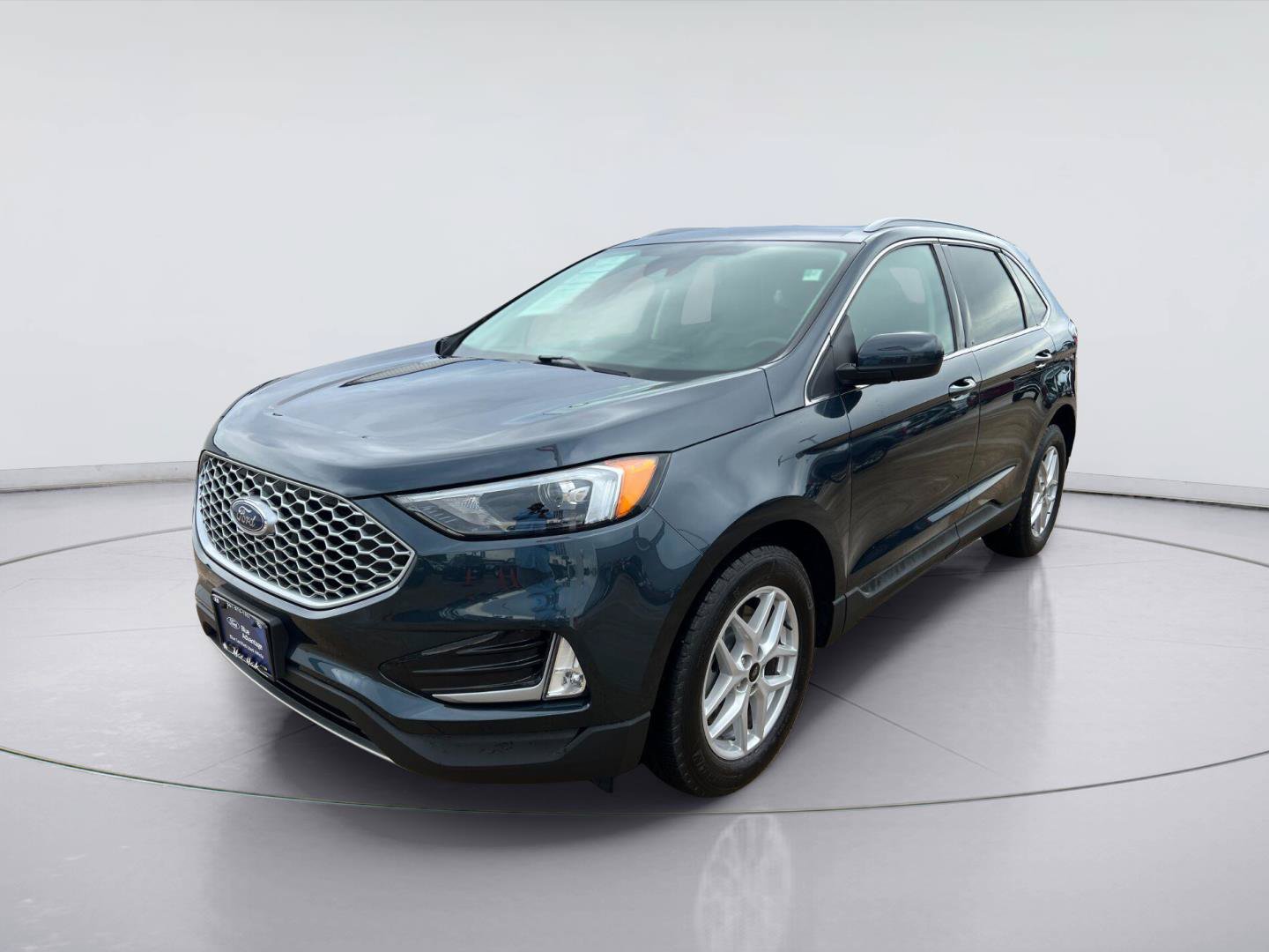 Certified 2024 Ford Edge SEL w/ Convenience Package AWD/4WD image 7