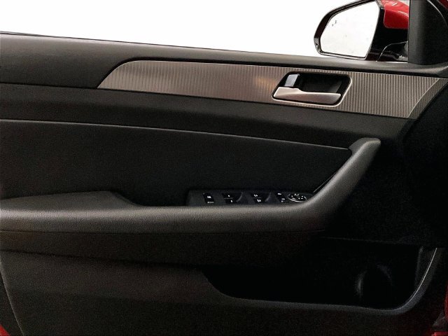 Used 2018 Hyundai Sonata Sport FWD image 22