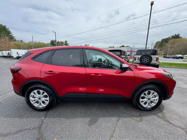 Certified 2025 Ford Escape Active w/ Cold Weather Package AWD/4WD image 7