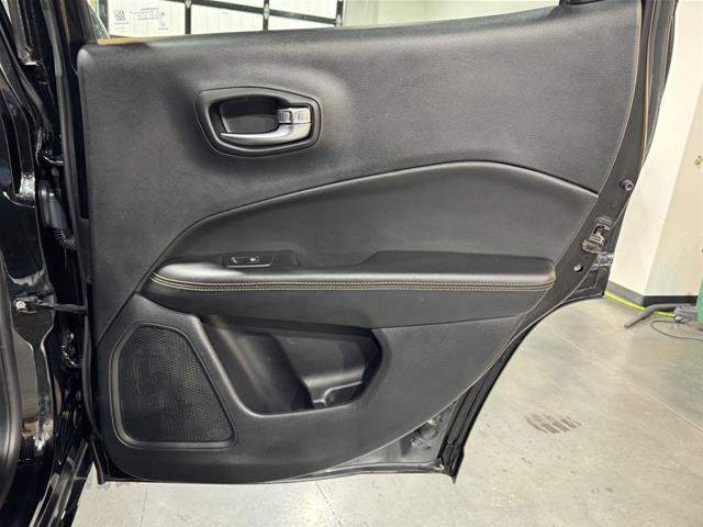 Used 2021 Jeep Compass Limited AWD/4WD image 30