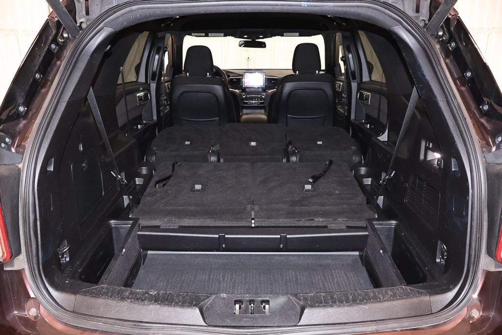 Certified 2020 Ford Explorer XLT w/ Class III Trailer Tow Package AWD/4WD image 39