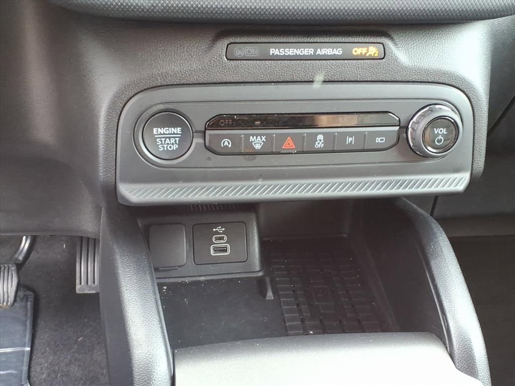 Certified 2025 Ford Bronco Sport Outer Banks w/ Outer Banks Tech Package+ AWD/4WD image 21