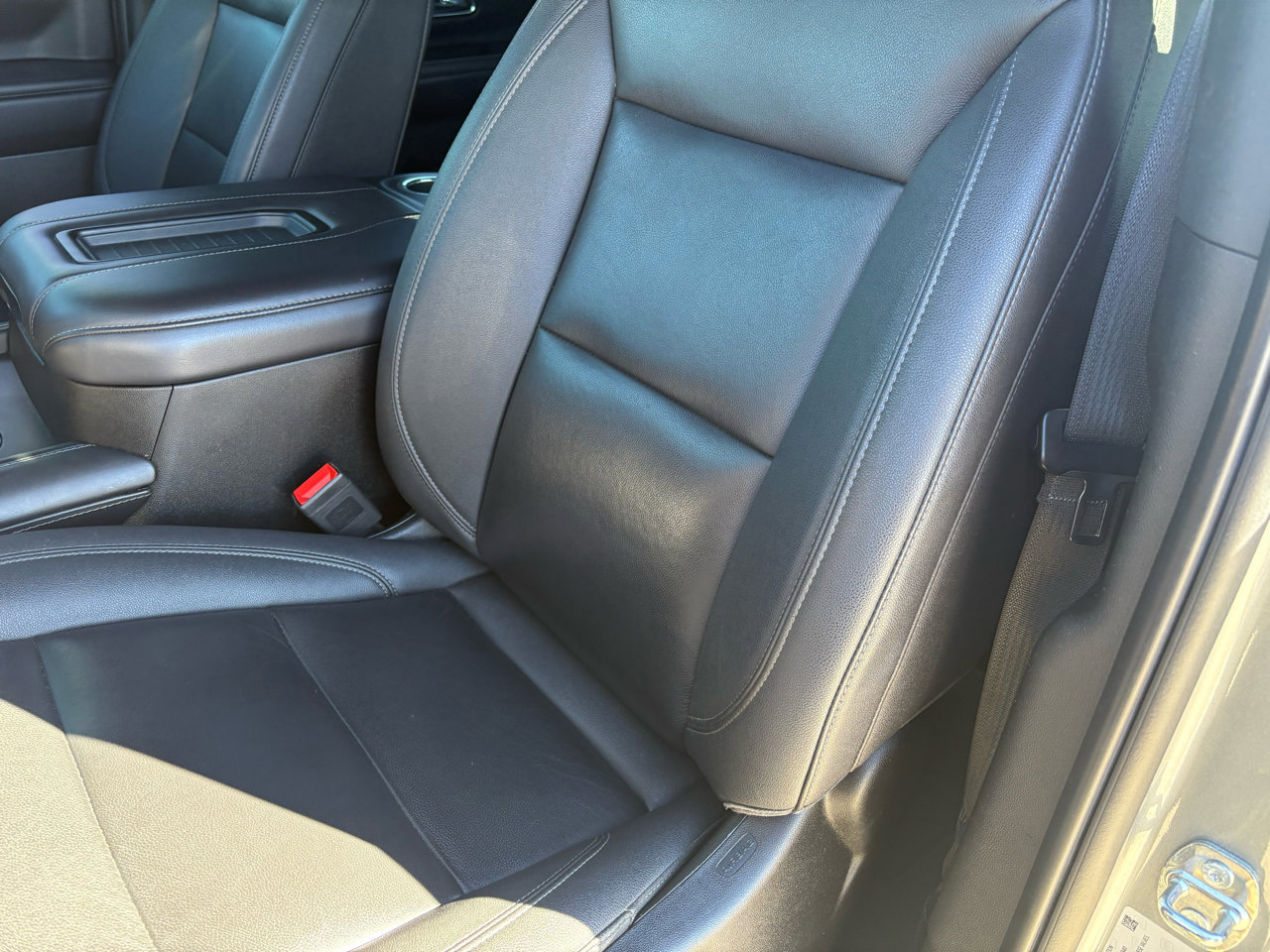 Used 2023 Chevrolet Tahoe LT w/ Luxury Package image 19