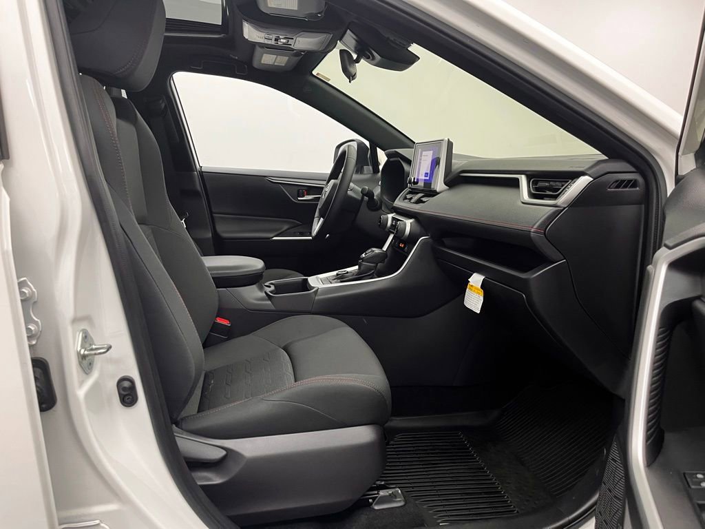 Used 2023 Toyota RAV4 SE w/ Weather & Moonroof Package AWD/4WD image 27