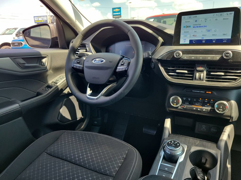 Certified 2023 Ford Escape Active AWD/4WD image 13