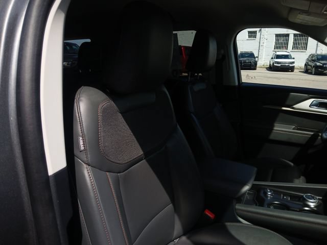 Certified 2025 Ford Explorer Active w/ Active Comfort Package AWD/4WD image 48