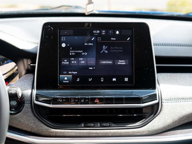 Used 2022 Jeep Compass Latitude image 23