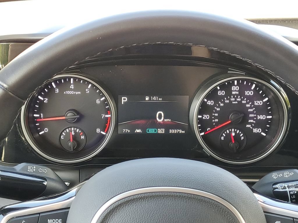 Used 2024 Kia Carnival EX FWD image 19