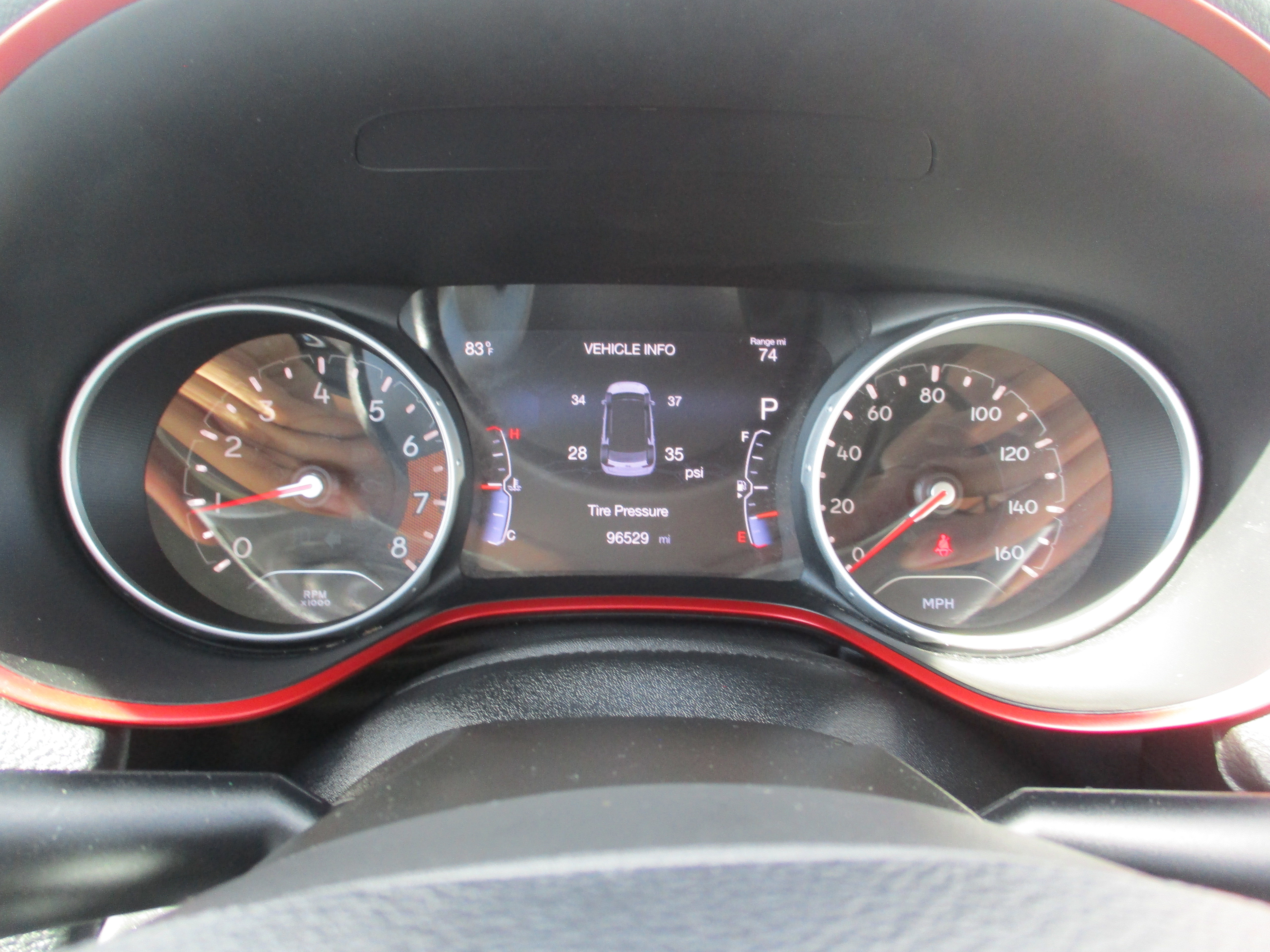 Used 2019 Jeep Compass Trailhawk image 16