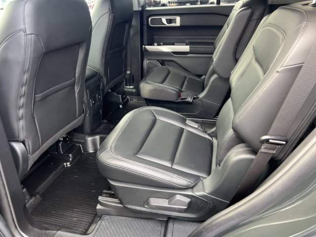 Certified 2023 Ford Explorer XLT w/ Equipment Group 202A AWD/4WD image 14
