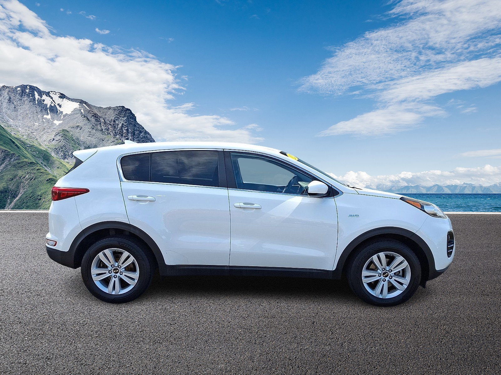 Used 2018 Kia Sportage LX image 5