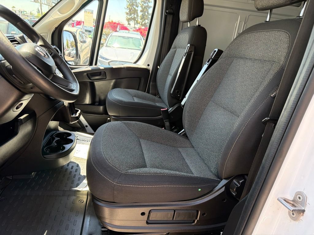 Used 2023 RAM ProMaster 3500 FWD image 25
