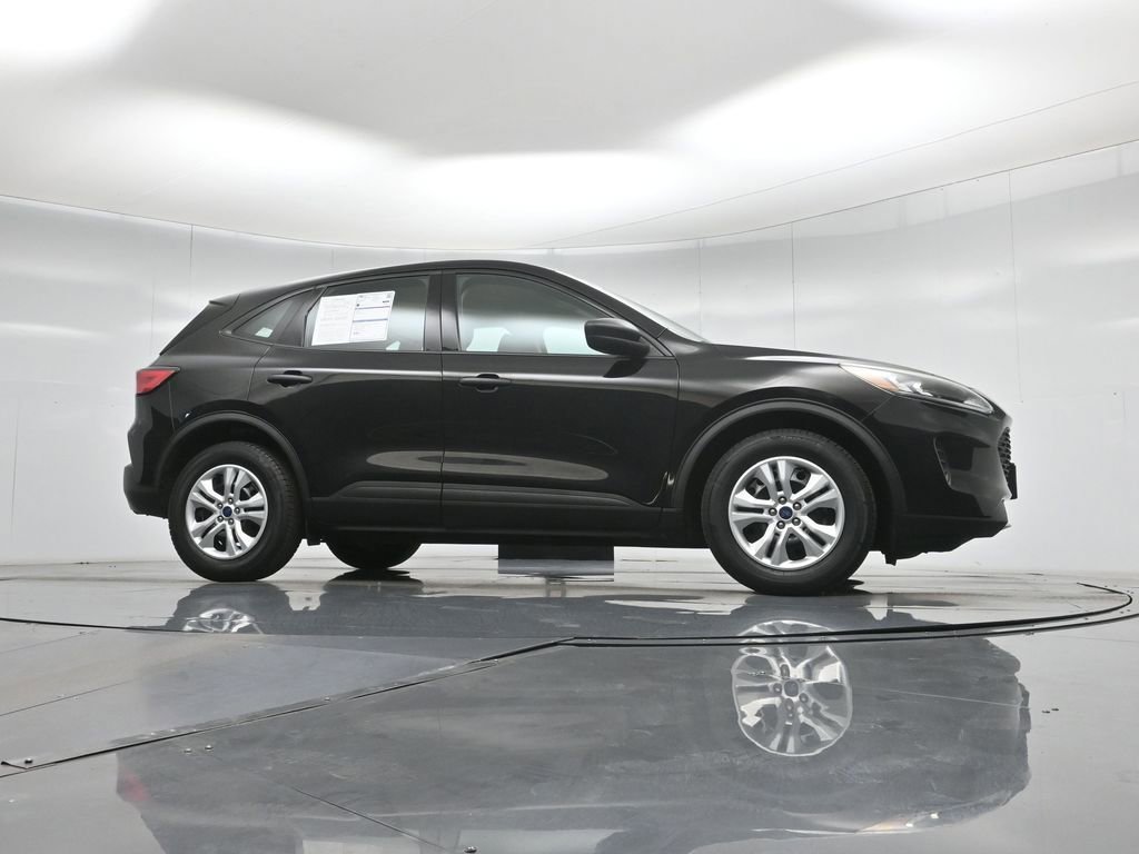 Certified 2020 Ford Escape S FWD image 11