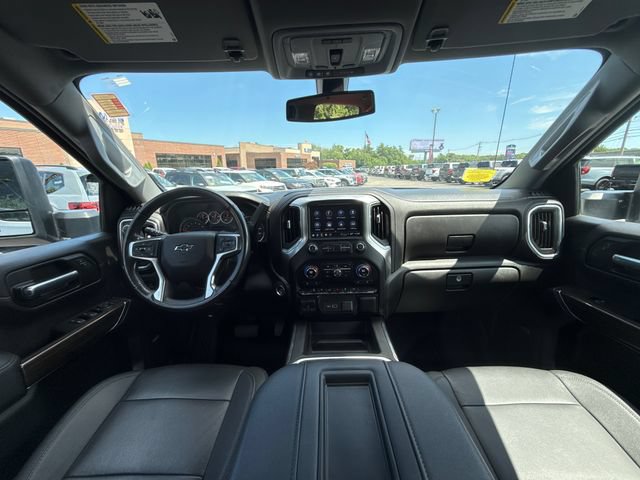 Used 2021 Chevrolet Silverado 1500 LT Trail Boss w/ Convenience Package II AWD/4WD image 20