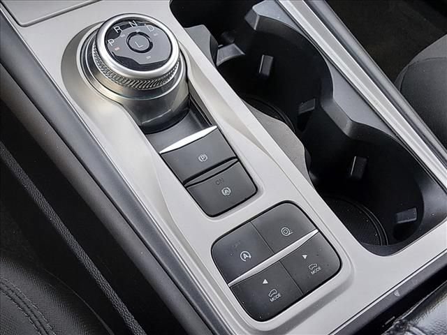 Certified 2023 Ford Explorer XLT RWD image 22