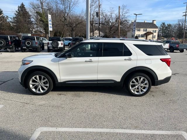 Certified 2022 Ford Explorer Platinum w/ Equipment Group 601A image 3