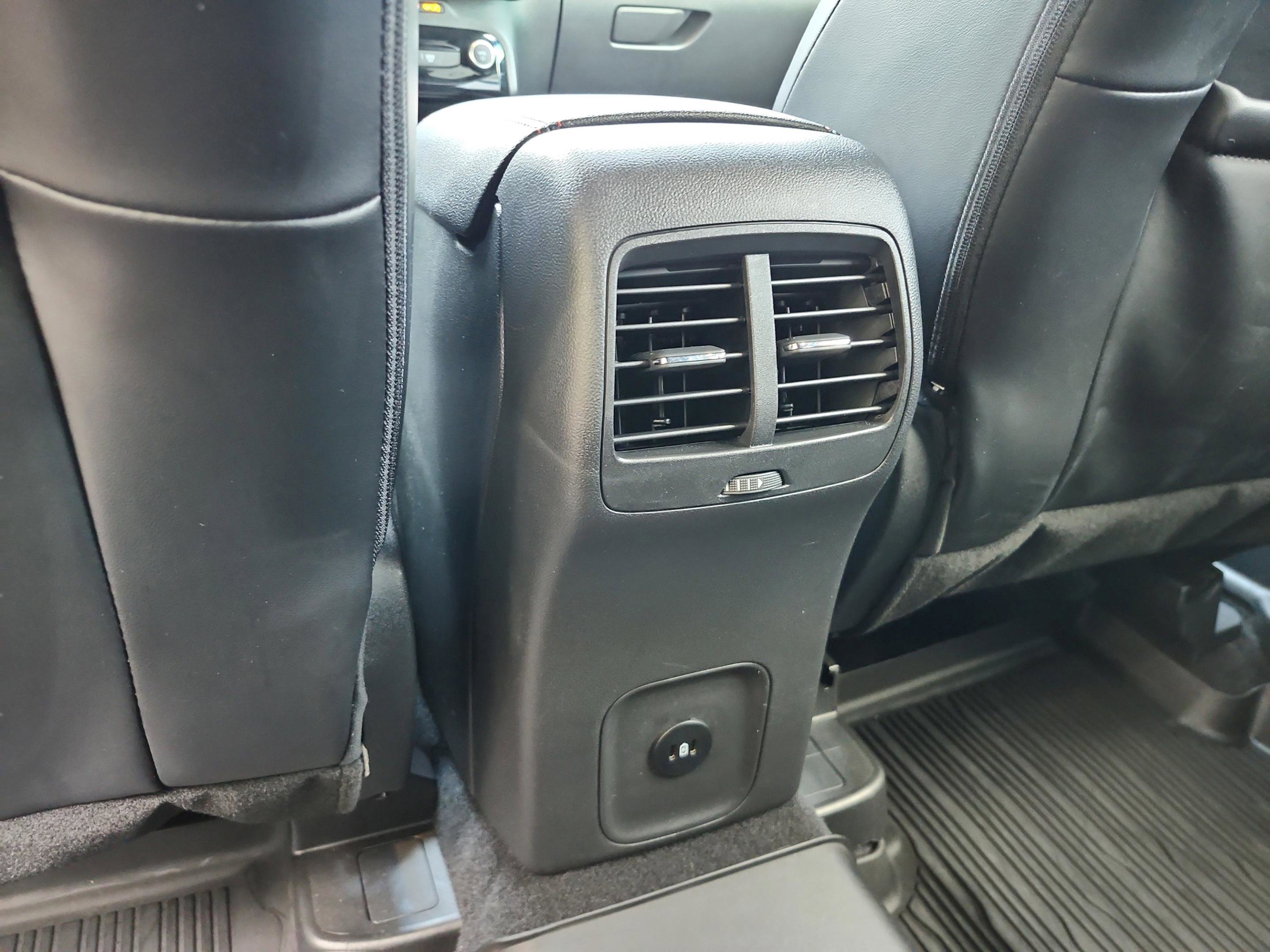 Certified 2024 Ford Escape ST-Line w/ Tech Pack #1 image 18