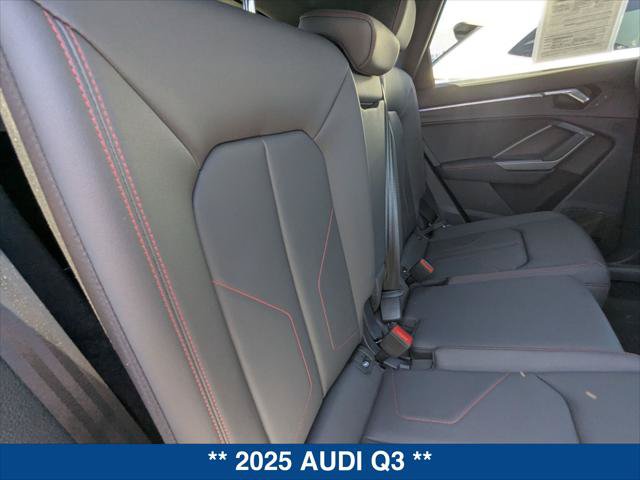 Used 2025 Audi Q3 2.0T Premium Plus AWD/4WD image 22