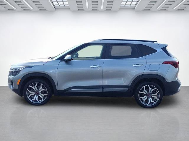 Used 2023 Kia Seltos SX w/ SX Sunroof Package AWD/4WD image 6