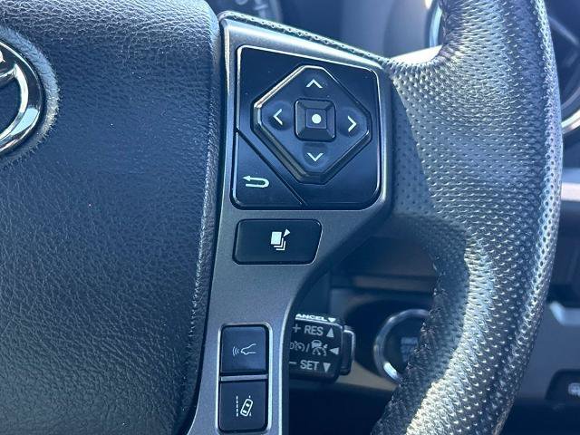 Used 2022 Toyota Tacoma TRD Sport w/ TRD Premium Sport Package RWD image 30