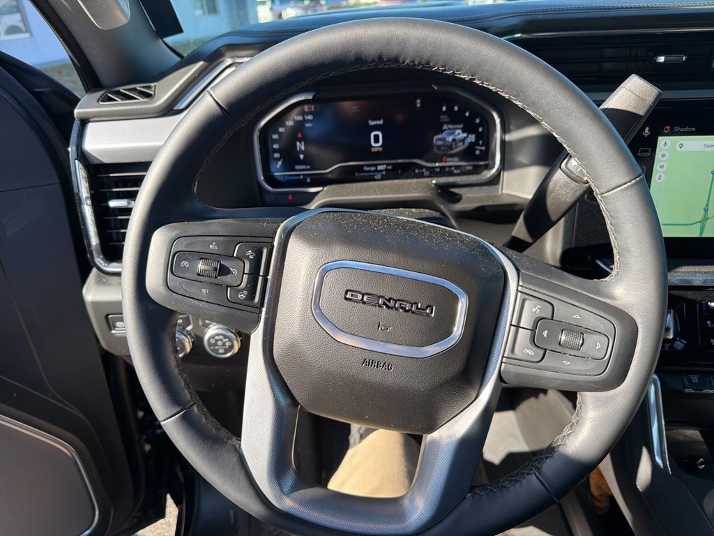 Used 2025 GMC Sierra 2500 Denali w/ Denali Reserve Package image 8