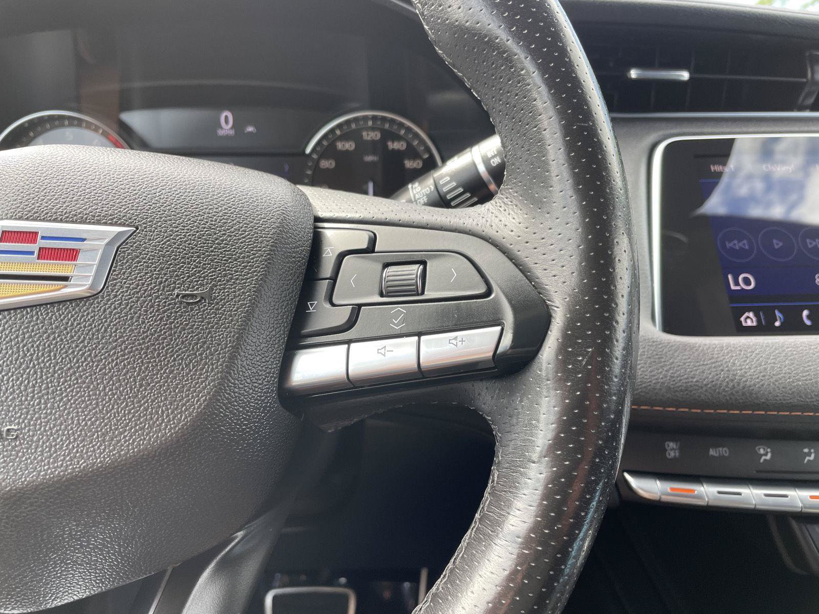 Used 2020 Cadillac XT4 Sport w/ Cold Weather Package AWD/4WD image 14