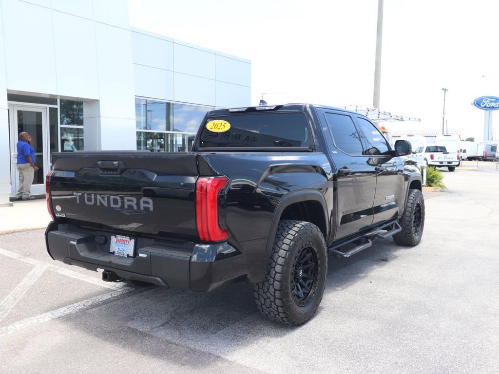 Used 2025 Toyota Tundra SR5 AWD/4WD image 15