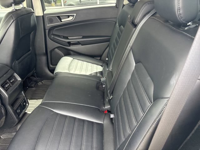 Certified 2022 Ford Edge SEL w/ Convenience Package AWD/4WD image 38