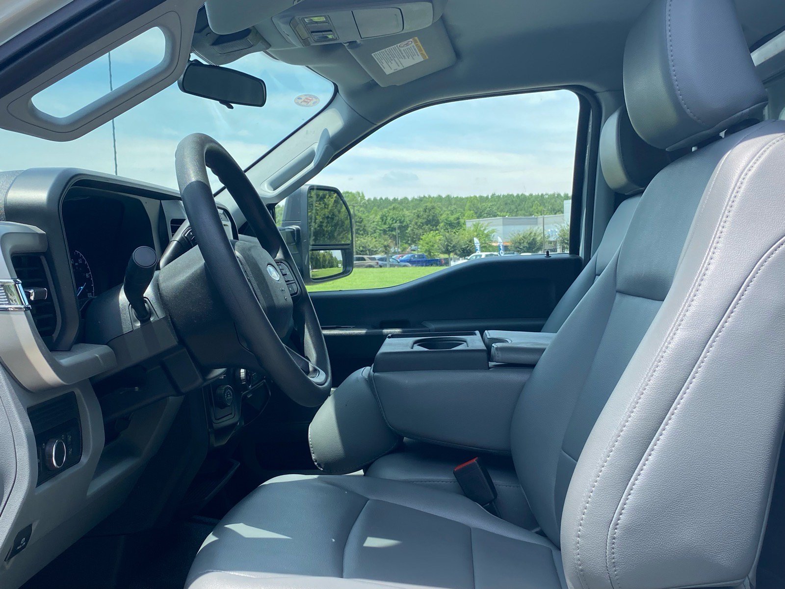 Certified 2024 Ford F250 XL RWD image 6