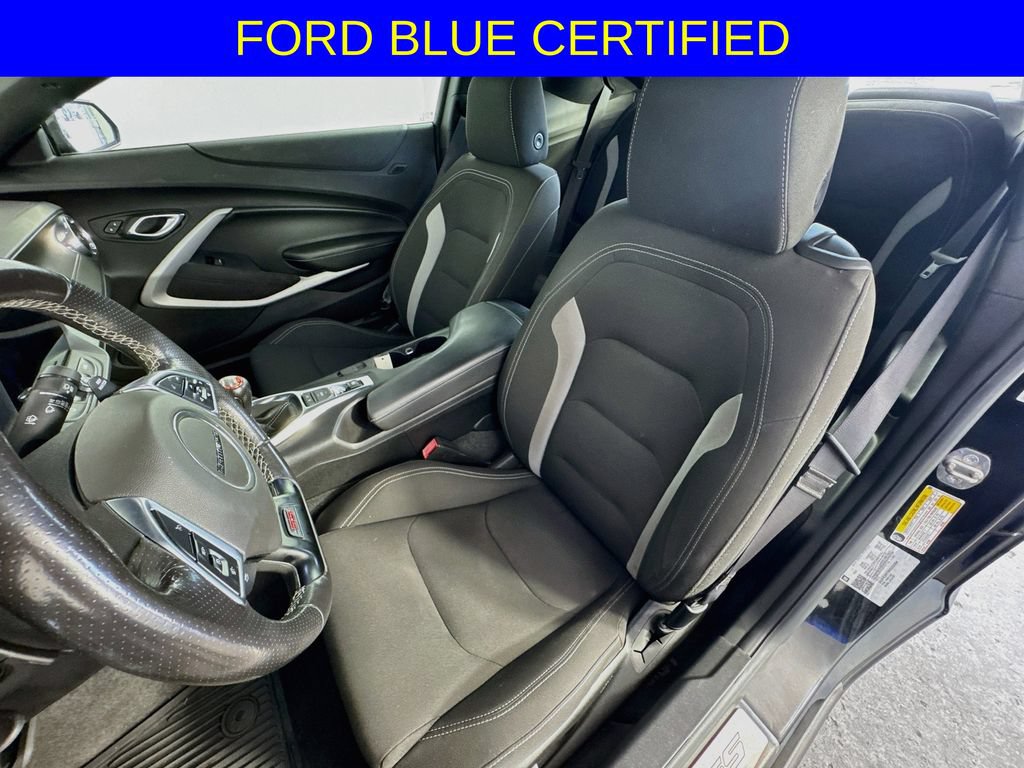 Used 2019 Chevrolet Camaro SS RWD image 21