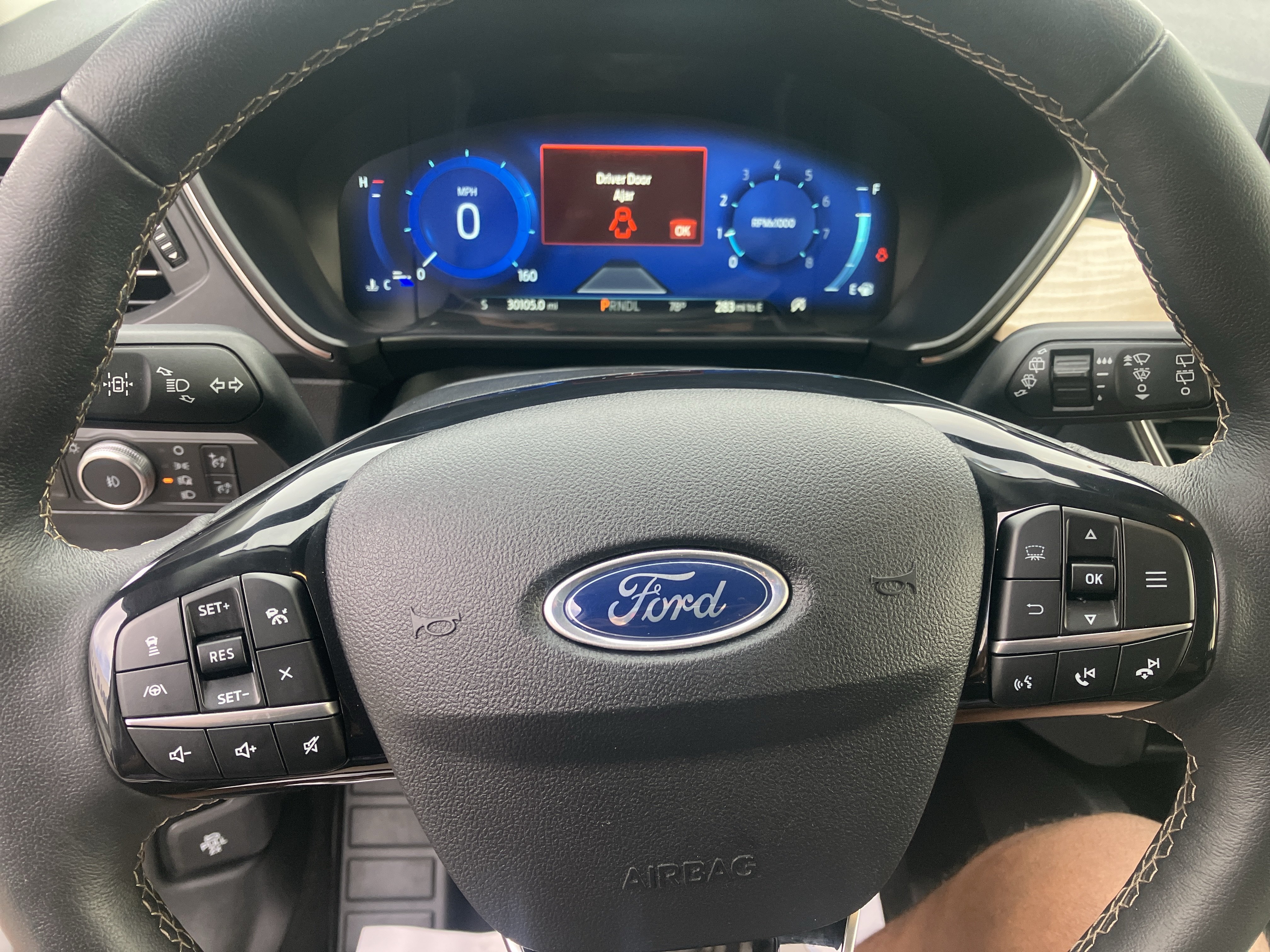 Certified 2021 Ford Escape Titanium w/ Titanium Elite Package AWD/4WD image 24