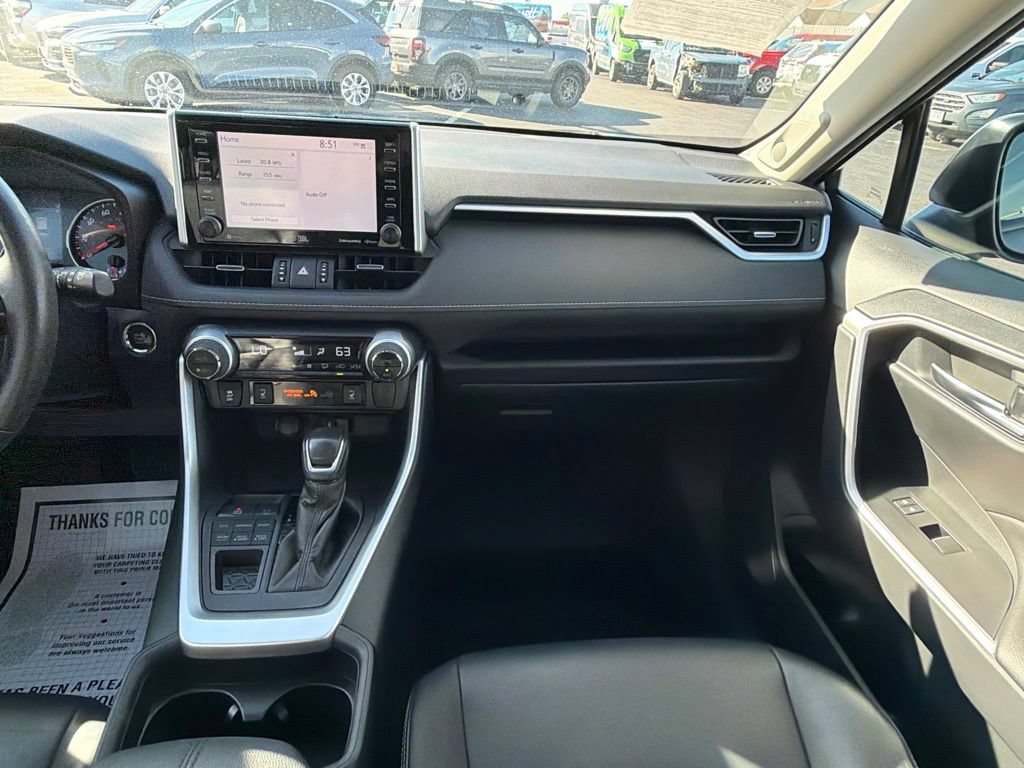Used 2019 Toyota RAV4 XLE Premium w/ Cold Weather Package AWD/4WD image 23