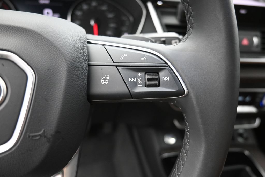 Used 2025 Audi Q5 2.0T Premium AWD/4WD image 6