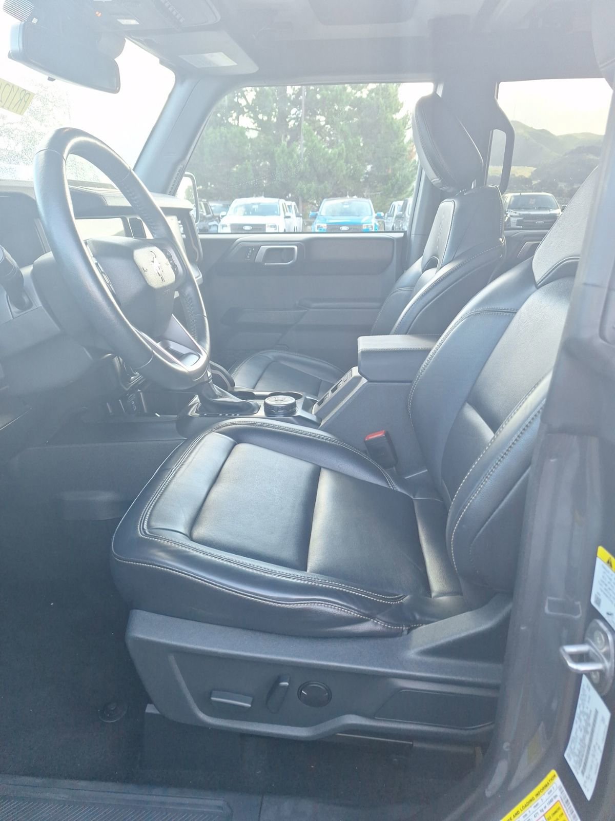 Certified 2025 Ford Bronco Badlands AWD/4WD image 11