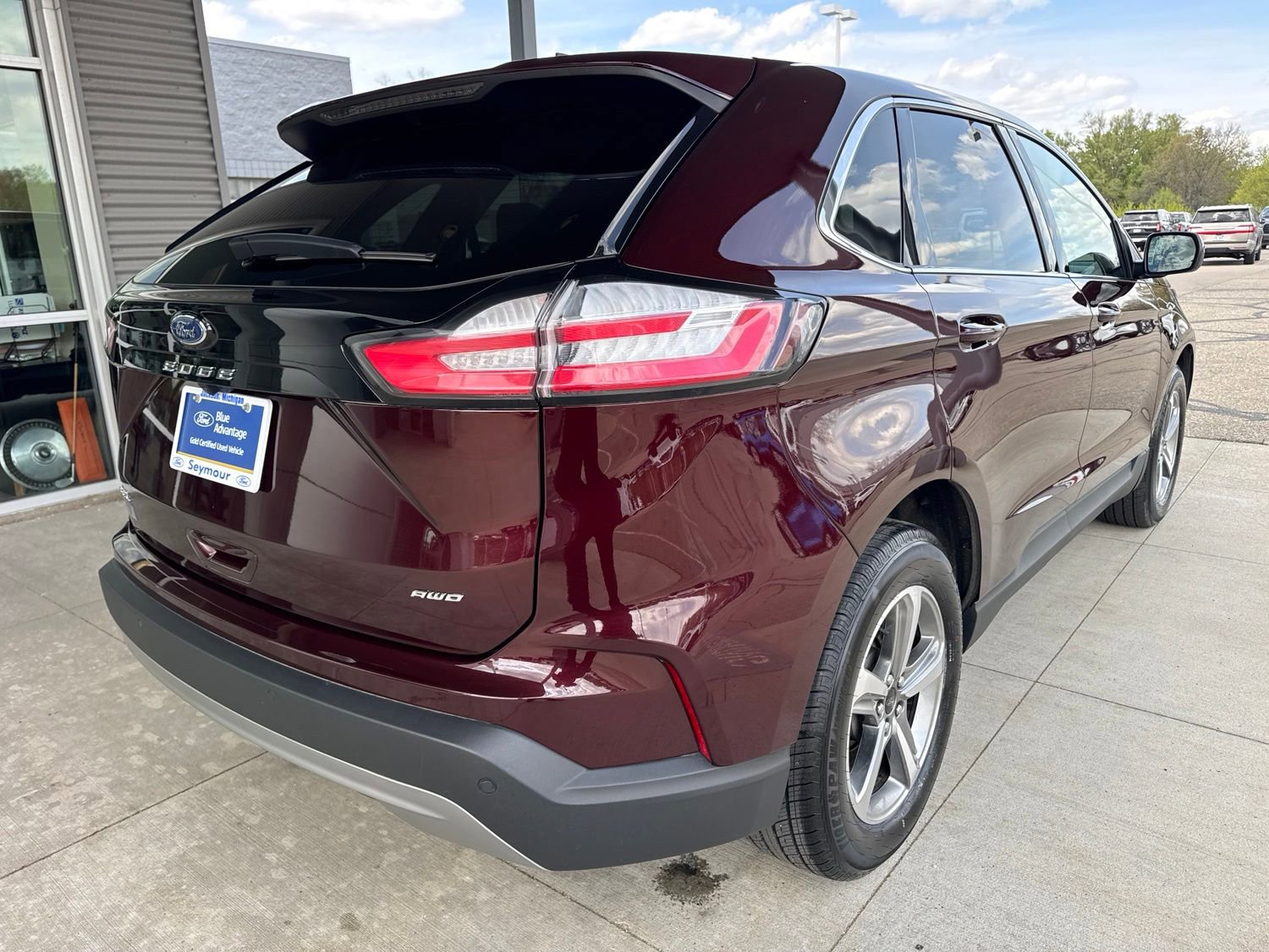 Certified 2024 Ford Edge SEL w/ Convenience Package AWD/4WD image 9