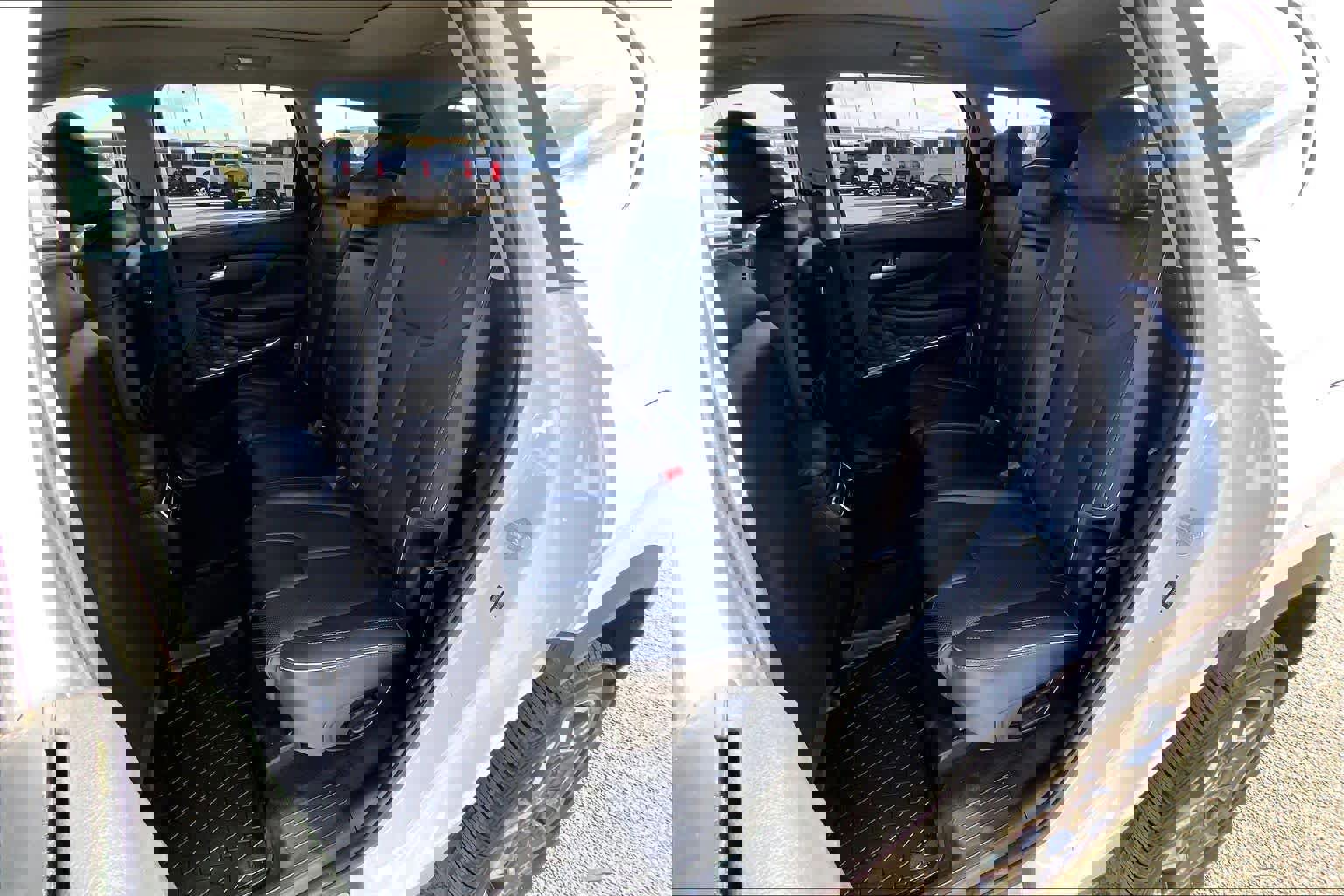 Used 2023 Hyundai Santa Fe Limited image 20