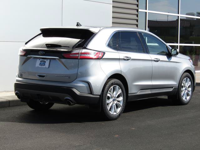 Certified 2020 Ford Edge Titanium w/ Equipment Group 301A AWD/4WD image 9