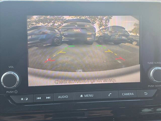 Used 2024 Nissan Pathfinder SV w/ Black Appearance Package AWD/4WD image 15